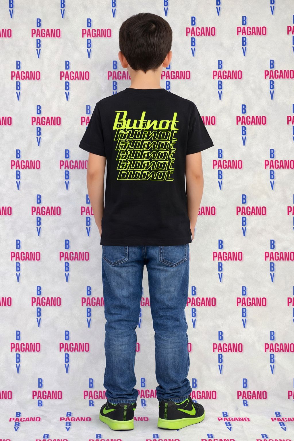 T-shirt BUT NOT BLACK